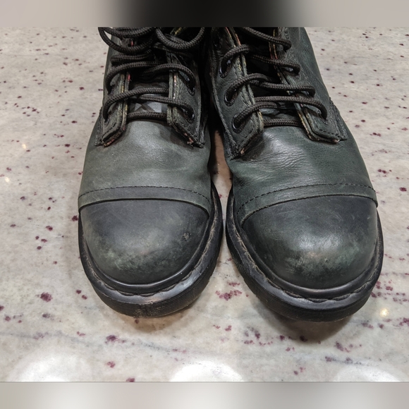 Dr. Martens - Picture 2 of 8